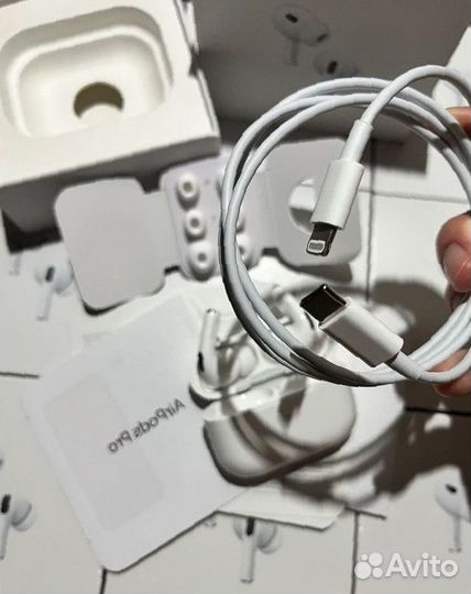 Наушники Apple AirPods Pro 2