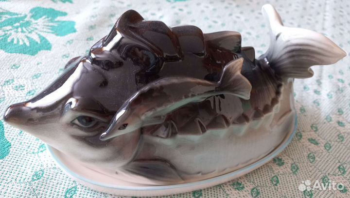 Икорница керамика Осетр