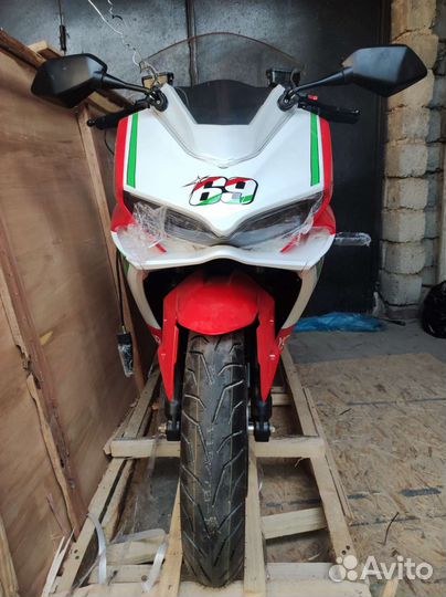 Электромотоцикл Ducati Panigale