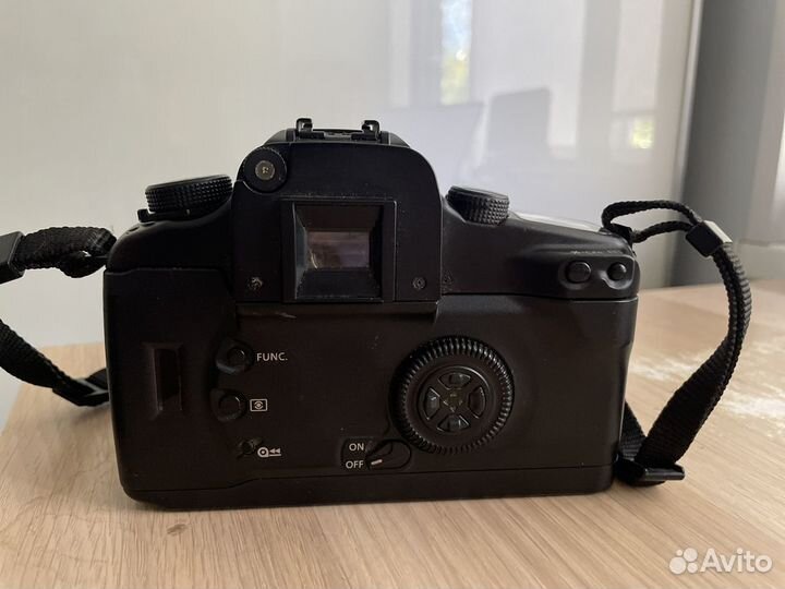 Зеркальный фотоаппарат cannon eos 30