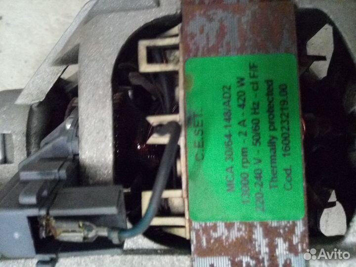 Двигататель стиральной машины Индезит IWB 5083