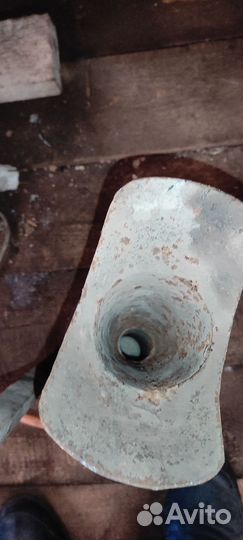 Громкий звуковой сигнал на авто