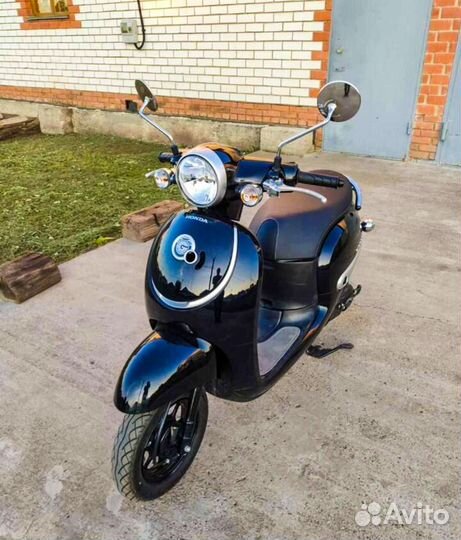 Продам скутер Honda Giorno AF77