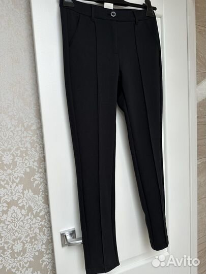 Брюки школьные Button Blue 146, сост Новых