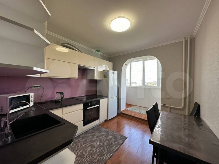 3-к. квартира, 67 м², 9/9 эт.