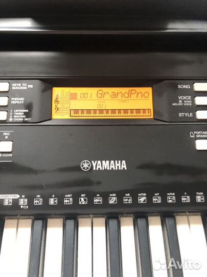 Синтезатор yamaha psr ew300