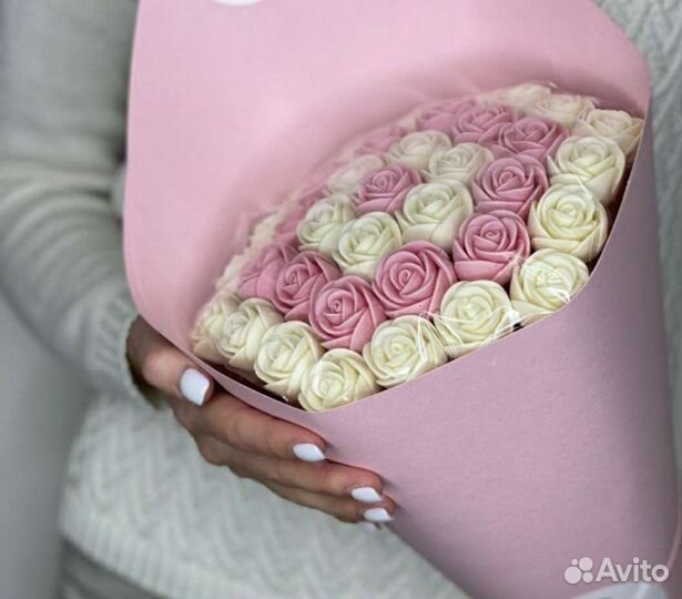 Шоколадные букеты и наборы