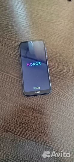 HONOR 8S, 3/64 ГБ