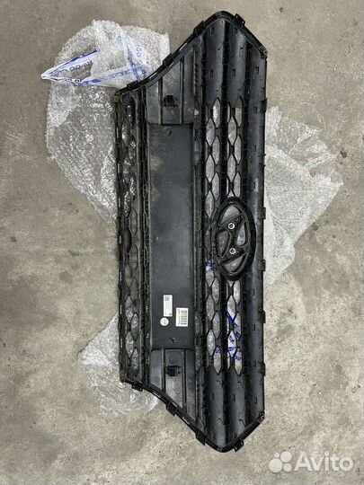 Решетка радиатора Hyundai Solaris 2