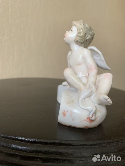 Ангелочек фарфор
