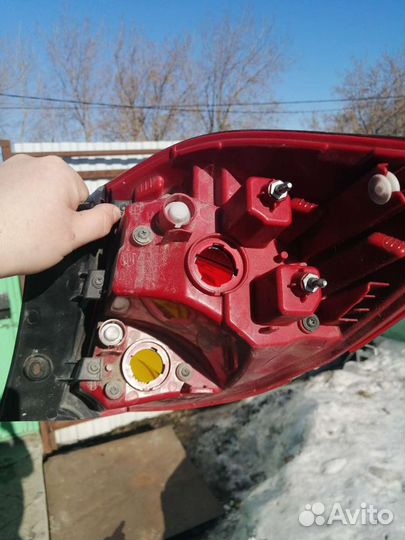 Задний фонарь kia ceed