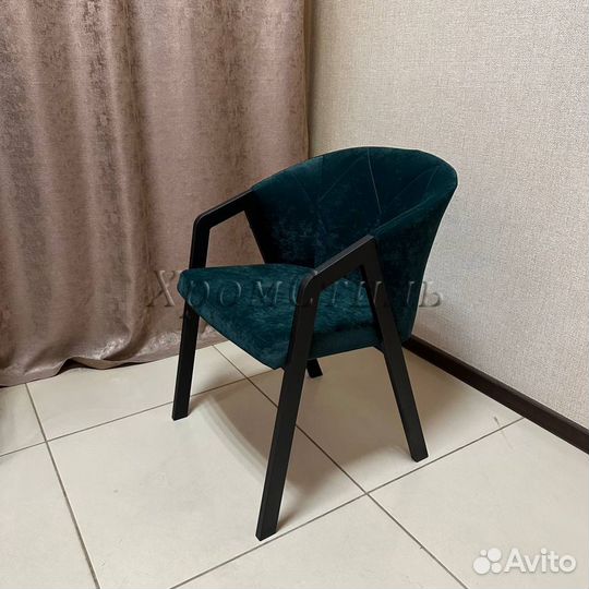 Мягкие кухонные современные стулья 