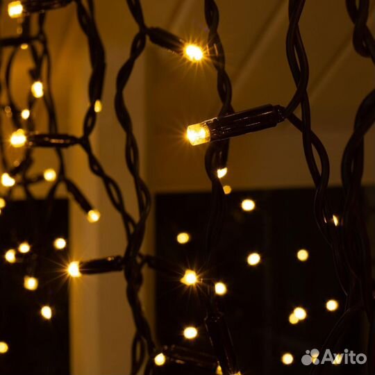 Гирлянда уличная Бахрома 6 метров 200 Led