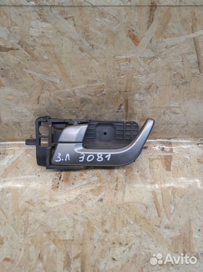 Ручка двери задней внутренняя левая Geely Emgrand