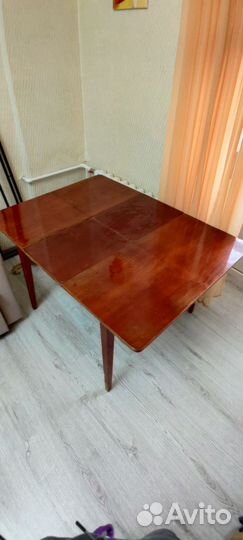 Стол раздвижной