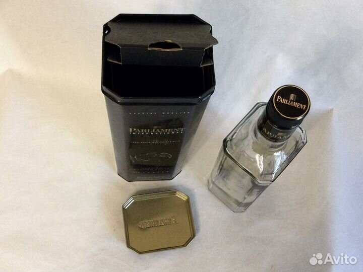 Коробка бутылка Парламент
