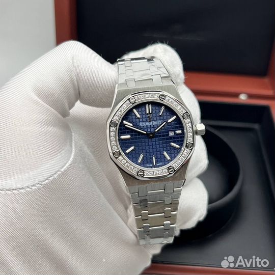 Часы женские Audemars Piguet Royal Oak