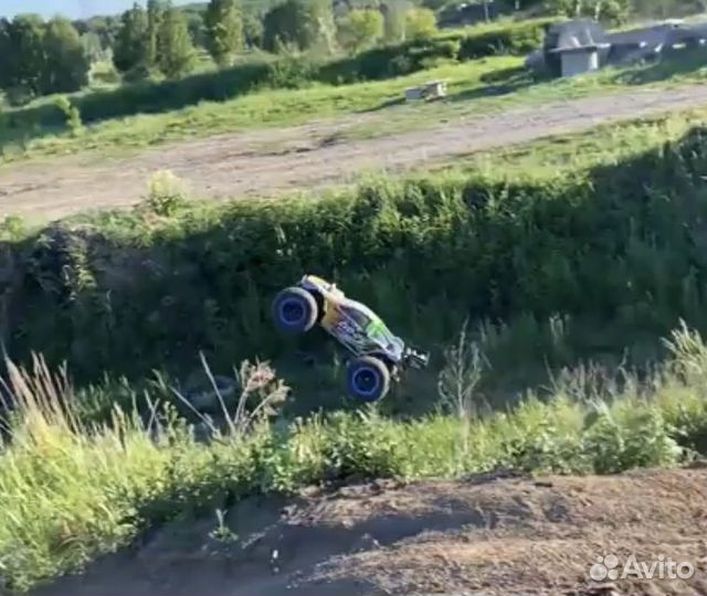 Rc модель 1:8 Remo Hobby