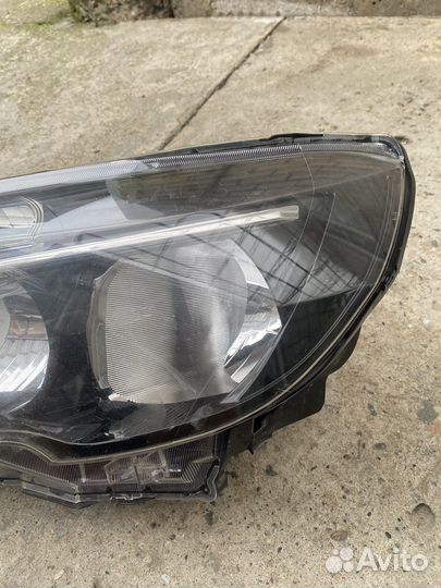 Фара передняя левая веста оригинал
