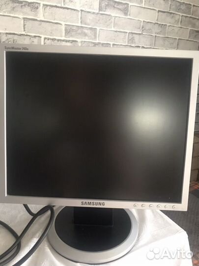 Монитор samsung
