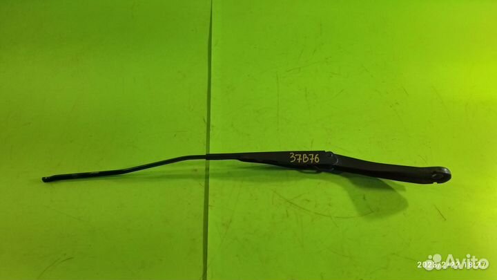 Поводок стеклоочистителя для Renault Logan 2