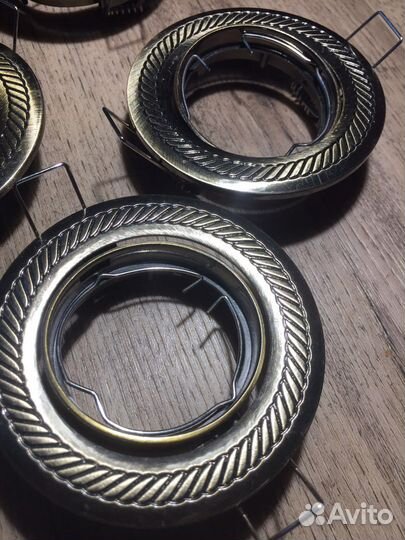 Светильник потолочный точечный бу