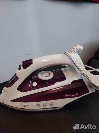 Утюг Maxwell MW-3058
