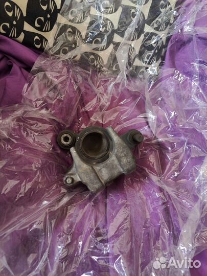 Задний супорт yamaha r6 2c0