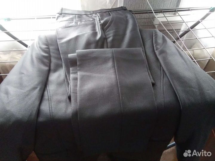 Костюм мужской