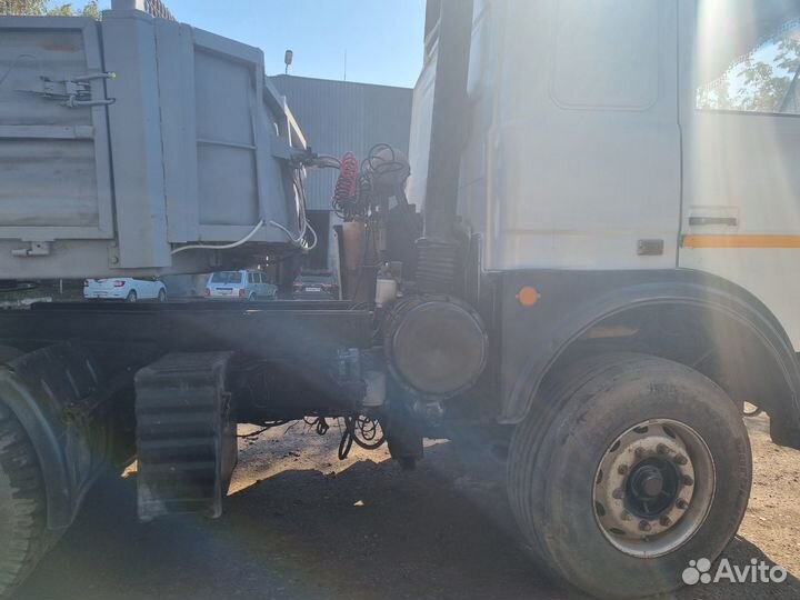 МАЗ 642208-020 с полуприцепом, 2007