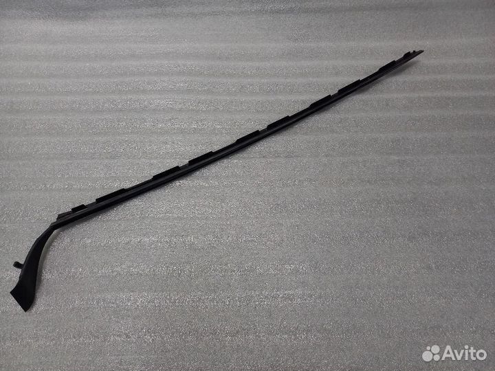 Молдинги лобового стекла к-кт Tucson NX (2020 - нв