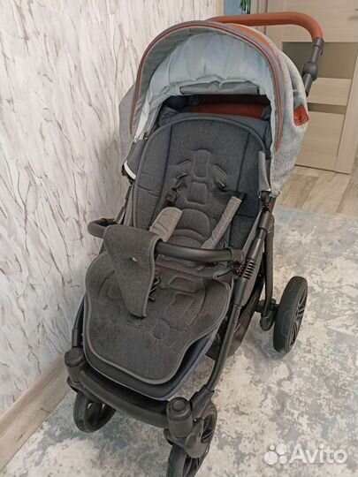 Прогулочная коляска Camarelo Elix