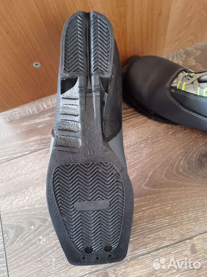 Лыжные ботинки бу 41