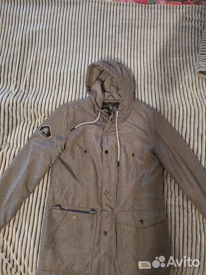 Зимняя куртка L