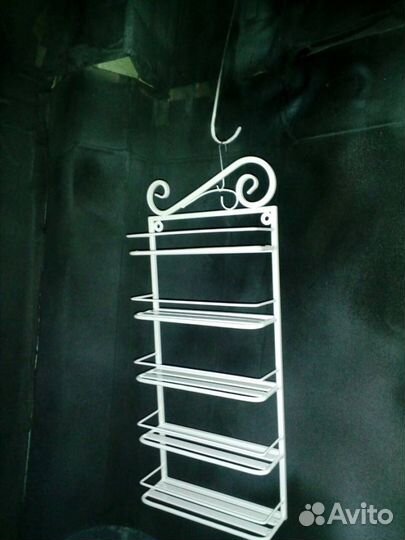 Полка для лаков