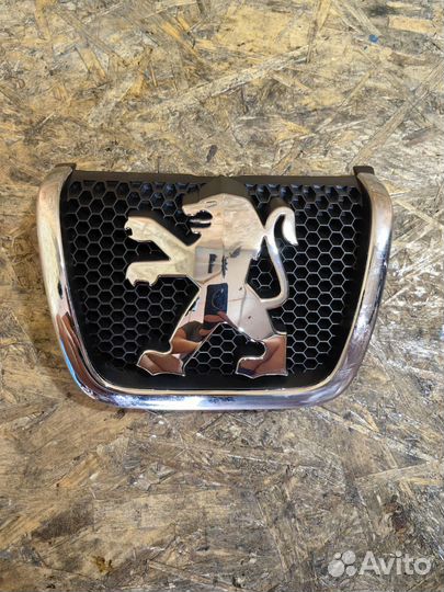 Эмблема Значок Пежо Партнер Peugeot Partner