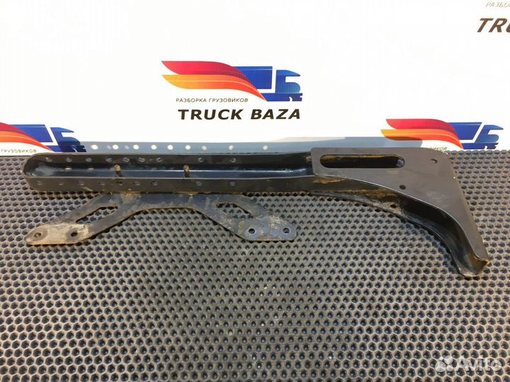 81252455200 Кронштейн крыла заднего левого