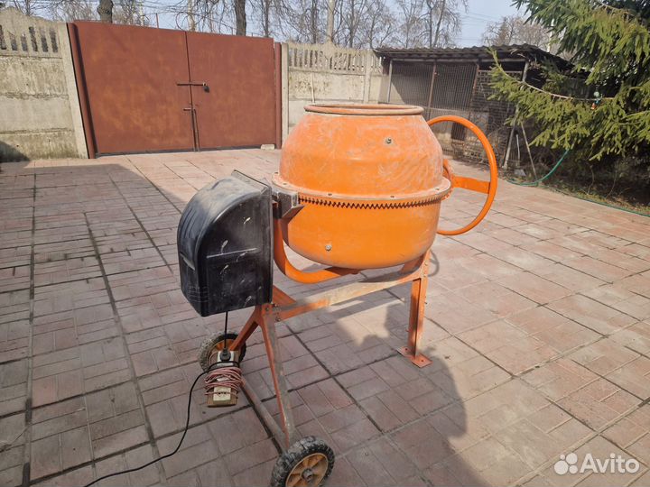Бетономешалка