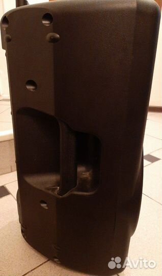 Колонка behringer