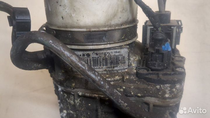 Насос усилителя руля Opel Zafira B, 2011