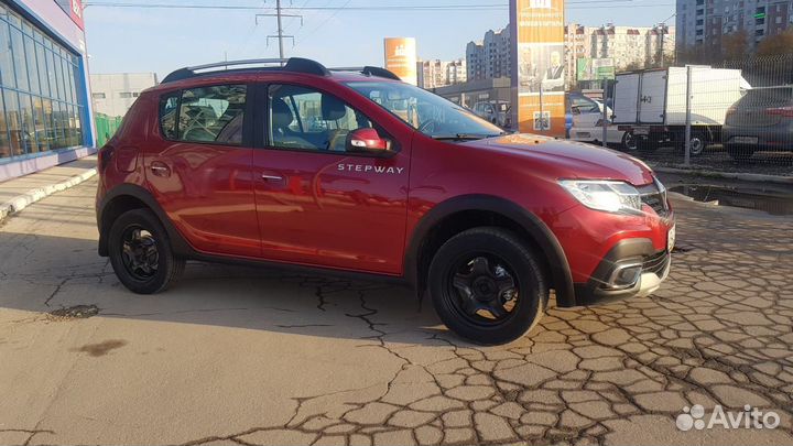 Renault Sandero Stepway 1.6 МТ, 2018, 63 376 км