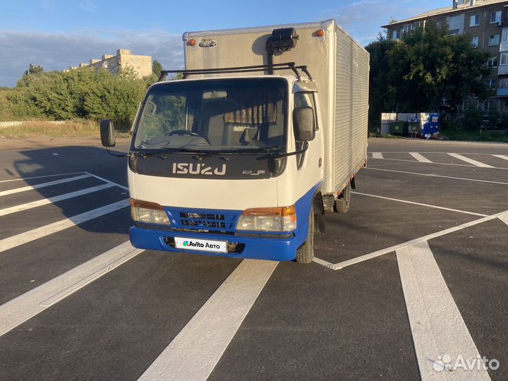 Isuzu Elf, 1995