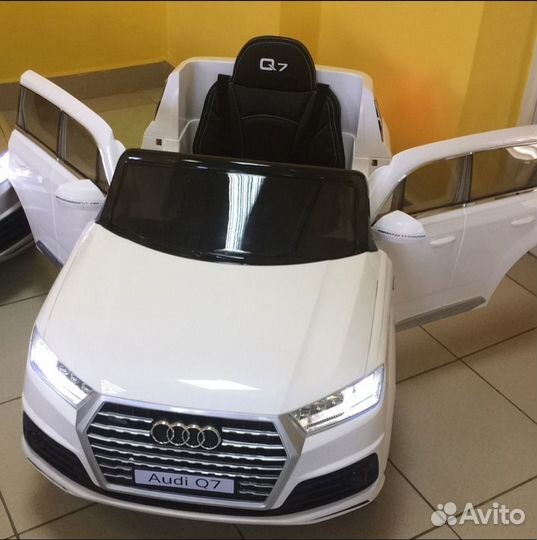 Детский электромобиль ауди