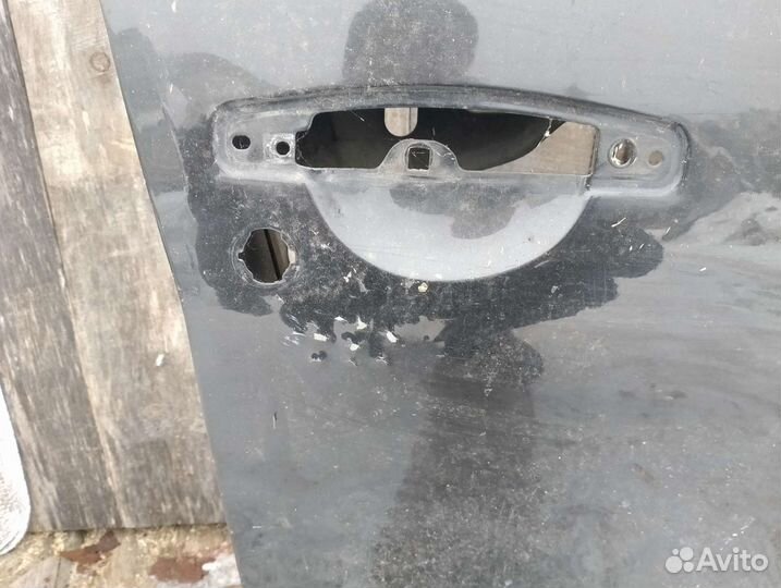 Дверь Рено Сандеро