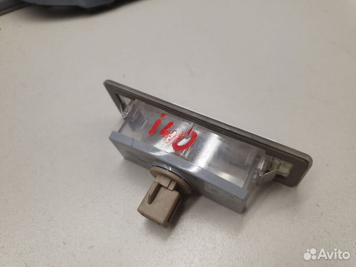 Фонарь подсветки номера Hyundai i40 2011-2019