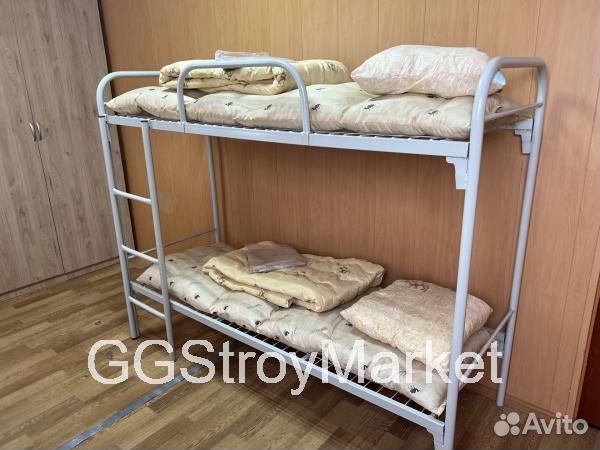 Металлические двухъярусные кровати