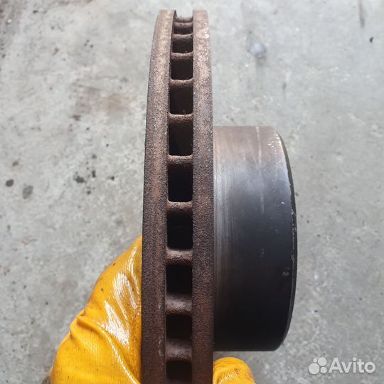 Тормозные барабаны W 140