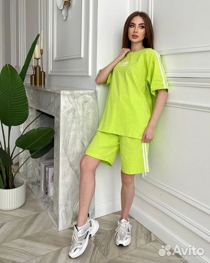 Balenciaga костюм с шортами