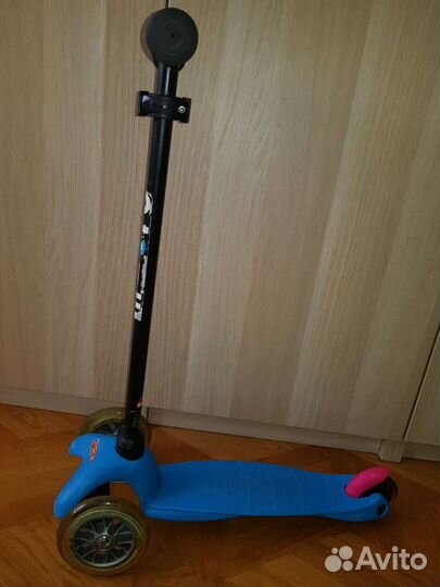 Самокаты трехколесные mini и maxi micro