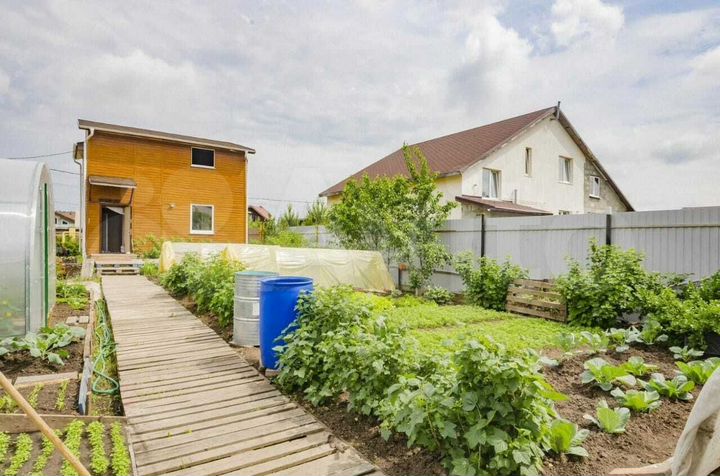 Дом 90 м² на участке 5,2 сот.